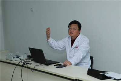陈海文教授为学员做讲座.jpg