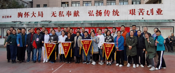 98b2b77ed846240f2e1eb81e5d1185d_副本.jpg