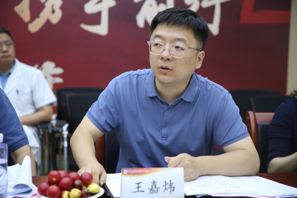 王嘉炜副处长.jpg