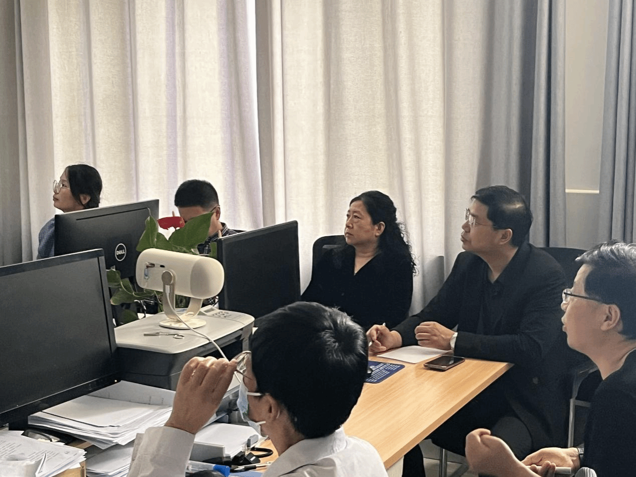 开场交流.png