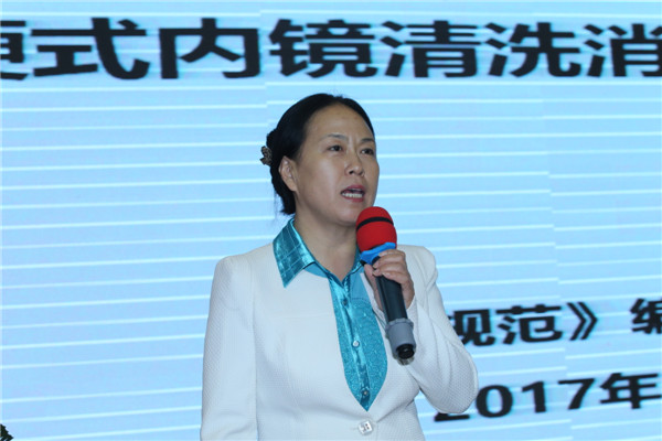 照片12：陕西省预医学会医院感染控制专业委员会主委索瑶主持学术报告.JPG
