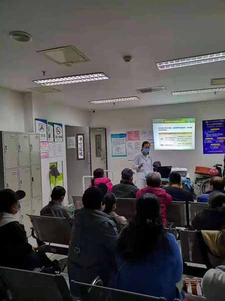 图4肾友会活动_副本.jpg