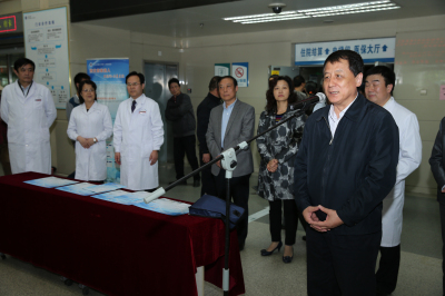 陕西省卫计委副主任黄立勋致辞.jpg