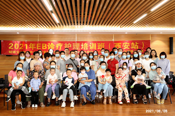 合照_副本.jpg