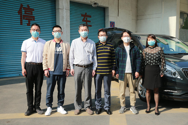 B01R9225_爱奇艺_副本.jpg