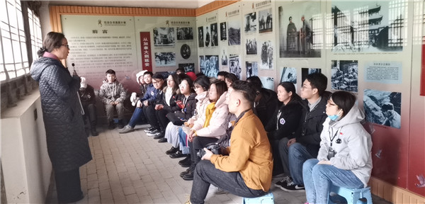 白求恩与白求恩精神现场教学.jpg