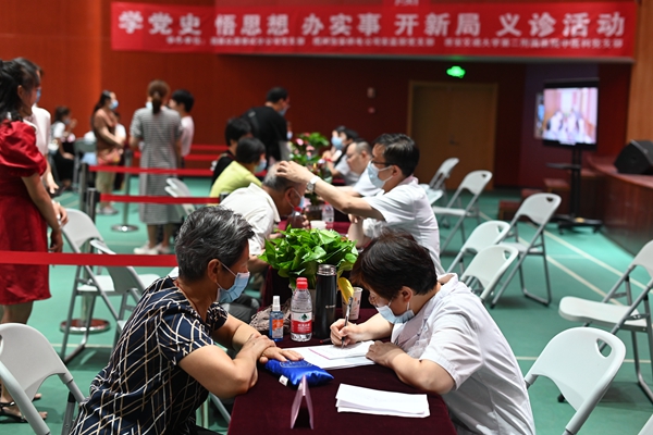 HGG_2076_副本.jpg