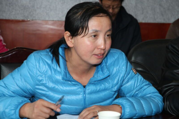 6迪庆州卫计委医政医管科杨茂琼科长.jpg