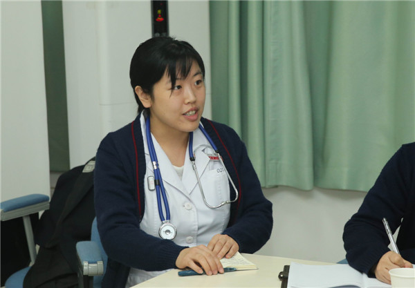 青年医生党员张岩发言.jpg