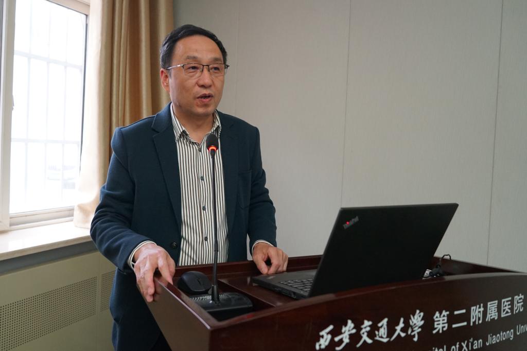 王小闯主任.jpg