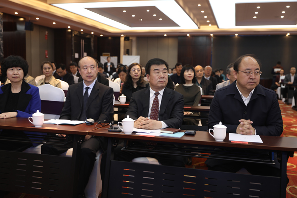 与会领导1.JPG
