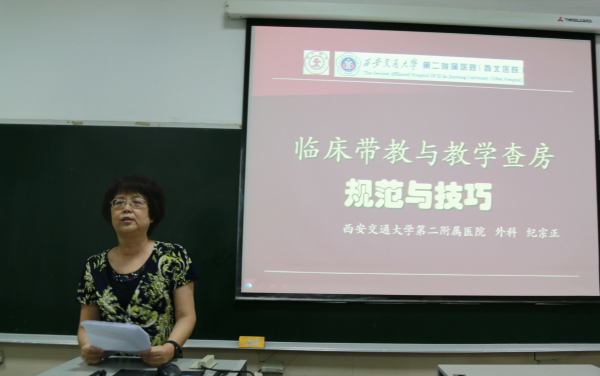 AU2A0527~1.jpg