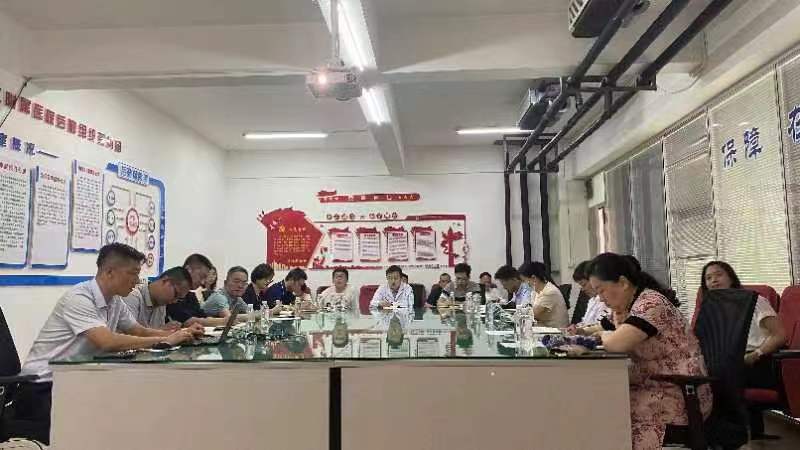 bbee9416d7271770479871a55fb2a15.jpg