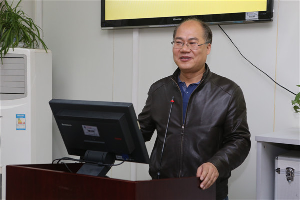 C:\Documents and Settings\Administrator\桌面\4.7 陕西省第五期ICU专科护士培训班在我院顺利开班\AK7R4637.JPG