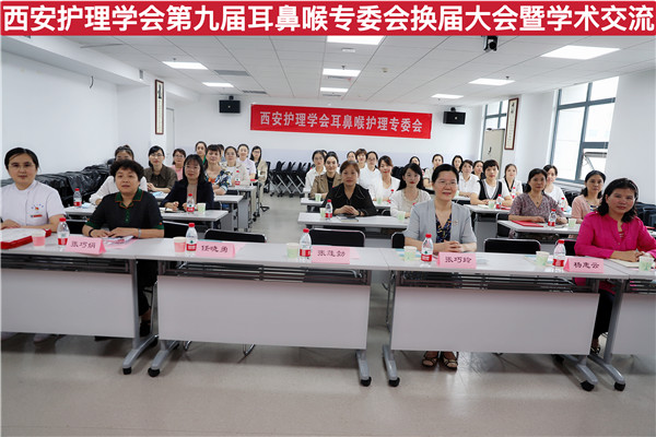 15 合影留念.jpg