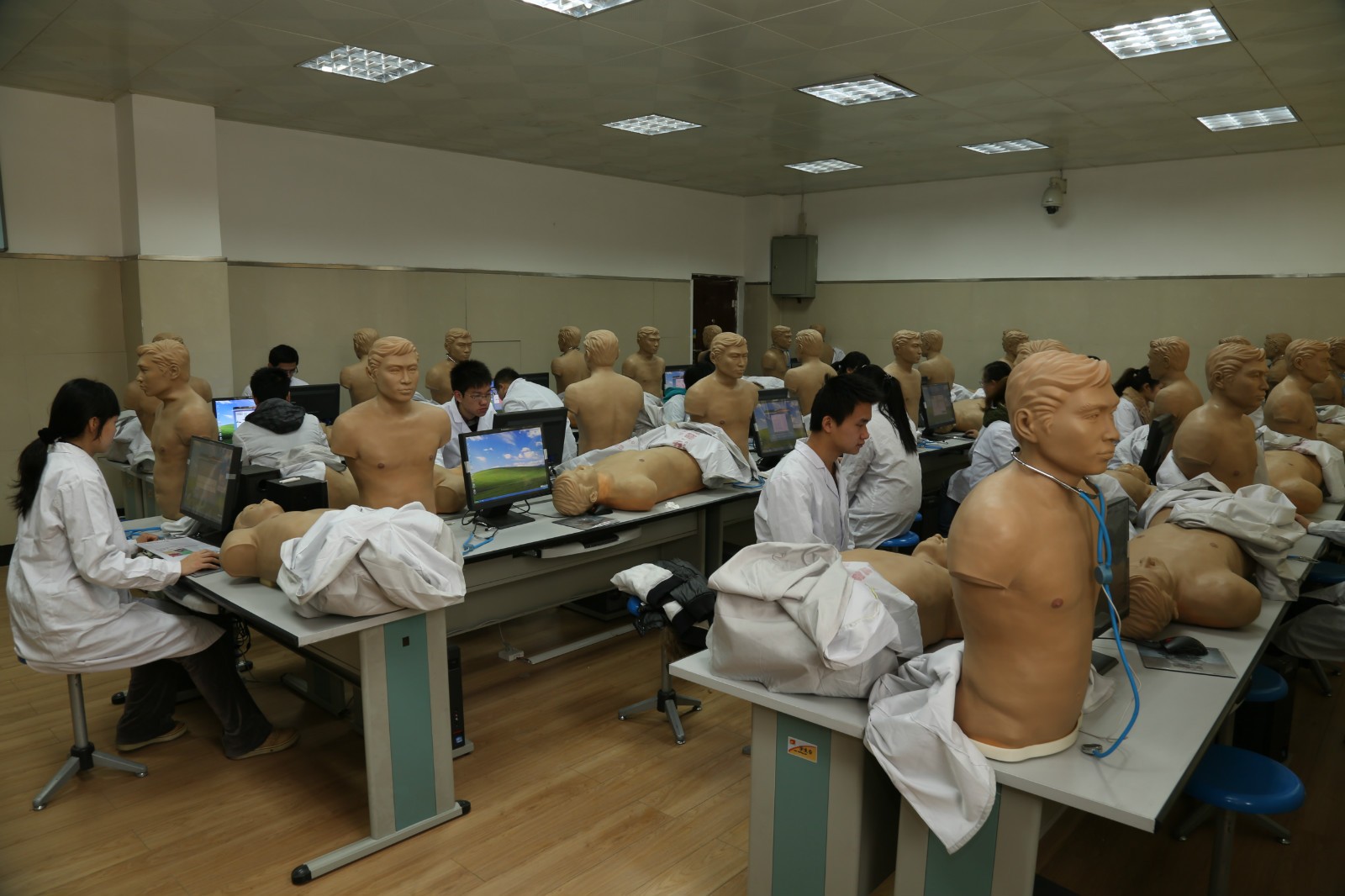 电子心肺腹查体训练室_14.jpg