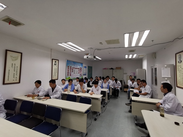 微信图片_20191013213131_副本.jpg