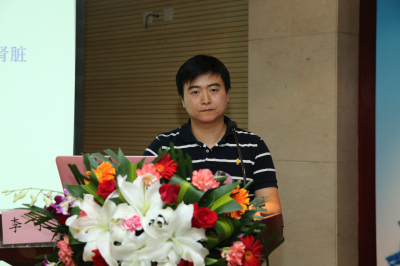 西安交大二附院科研试验中心主任李可教授作学术演讲.jpg