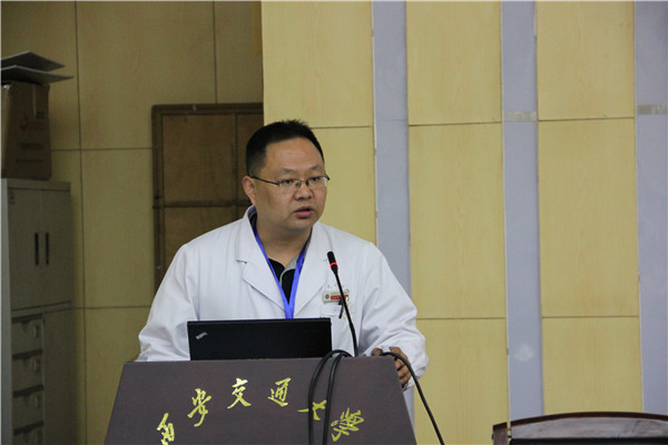 中医负责人吴喜利2351.jpg