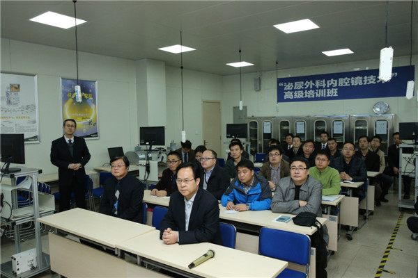 1、来自西北地区的泌尿外科学员参加培训.JPG