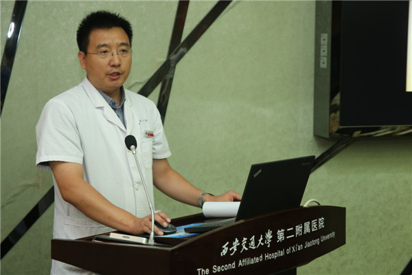 12.耳鼻咽喉头颈外科病院任晓勇副院长汇报.JPG